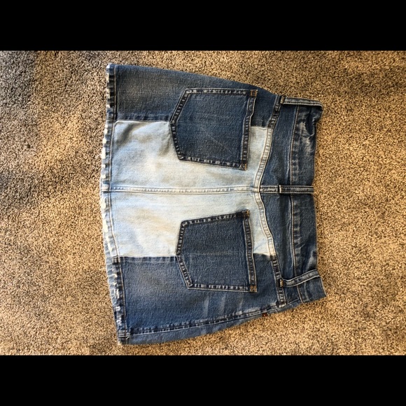 Madewell two-tone denim skirt - Picture 3 of 3